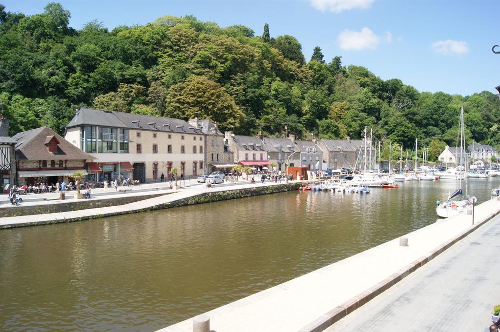 Apartmán Au Fil De L'Eau - Le Bord De Rance Dinan Exteriér fotografie