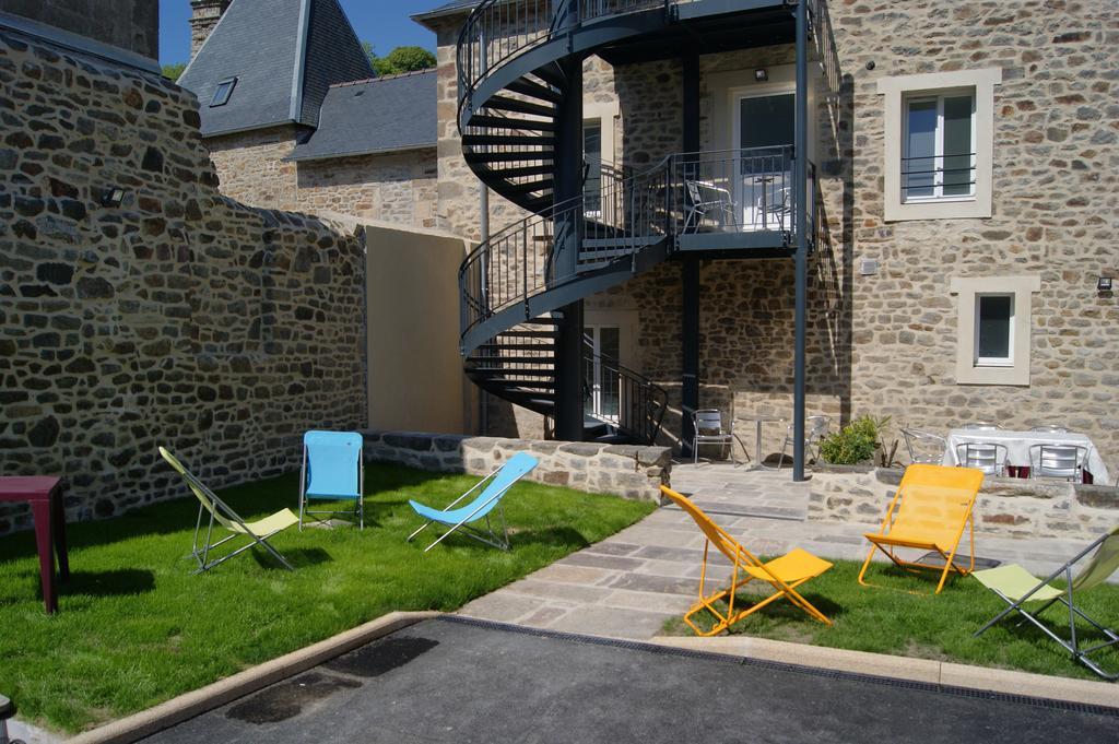 Apartmán Au Fil De L'Eau - Le Bord De Rance Dinan Exteriér fotografie