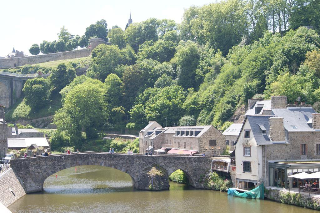 Apartmán Au Fil De L'Eau - Le Bord De Rance Dinan Pokoj fotografie